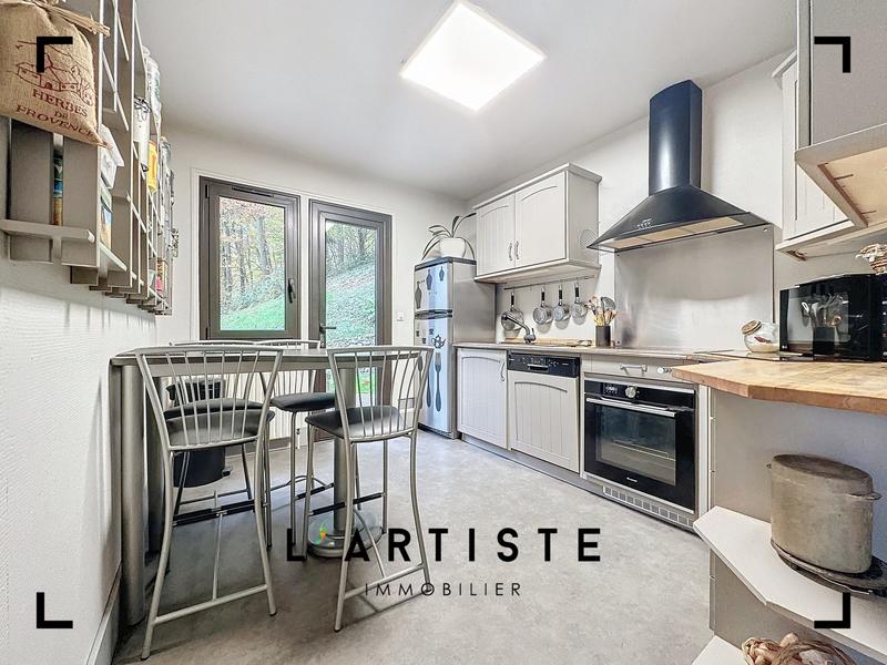 Maison - 188 m² - 7 pièces