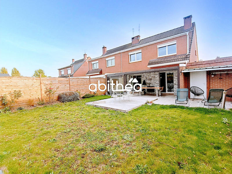 Maison - 120 m² - 5 pièces