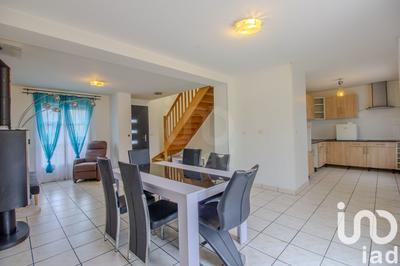 Maison - 87 m² - 5 pièces