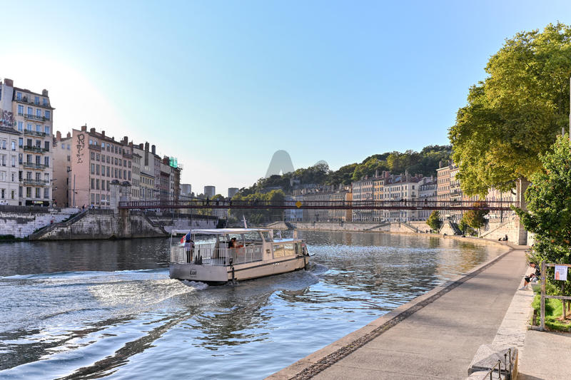 Appartement - 76 m² - 3 pièces