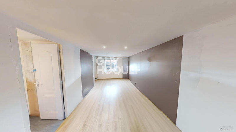 Maison - 183 m² - 5 pièces