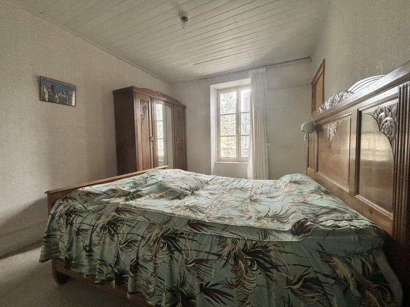 Maison en pierre - 80 m² - 4 pièces