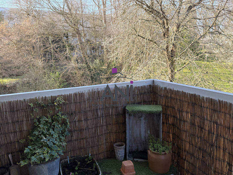 Appartement - 80 m² - 3 pièces