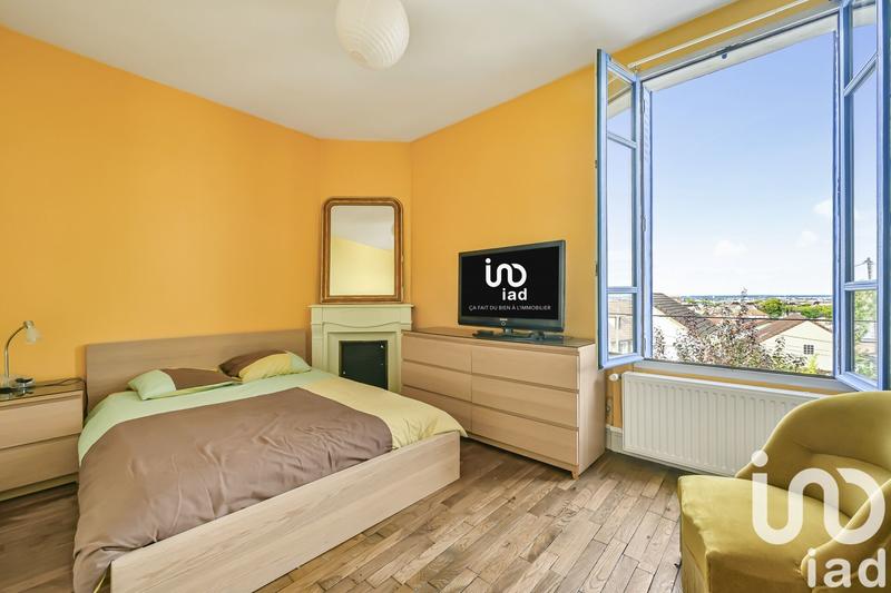 Maison - 160 m² - 7 pièces