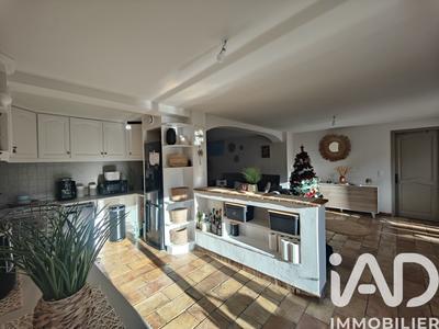 Appartement - 93 m² - 4 pièces