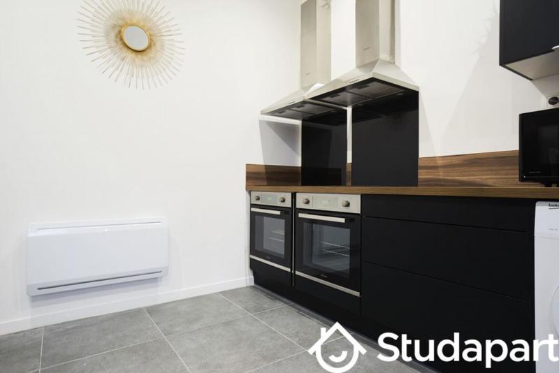 Chambre - 12 m² - 1 pièce