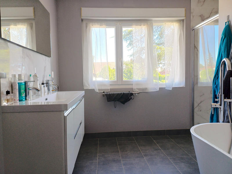 Maison - 138 m² - 6 pièces