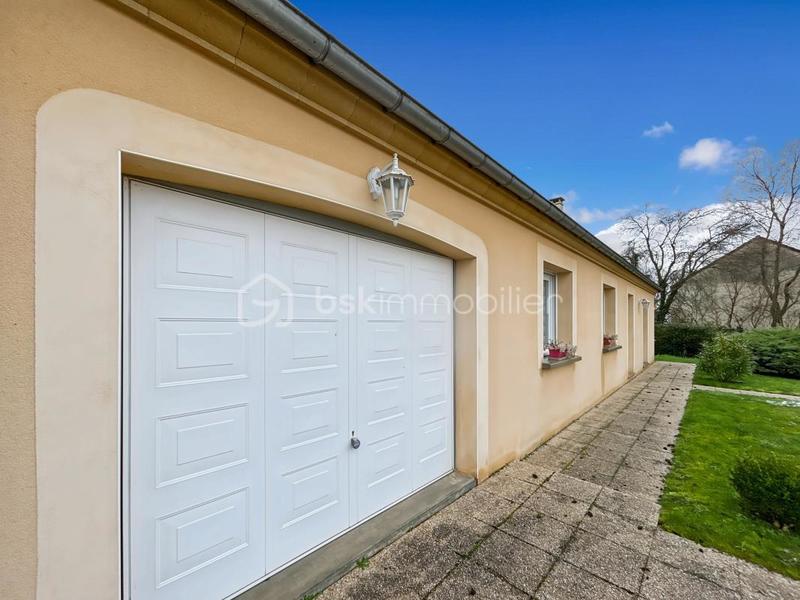 Maison - 93 m² - 5 pièces