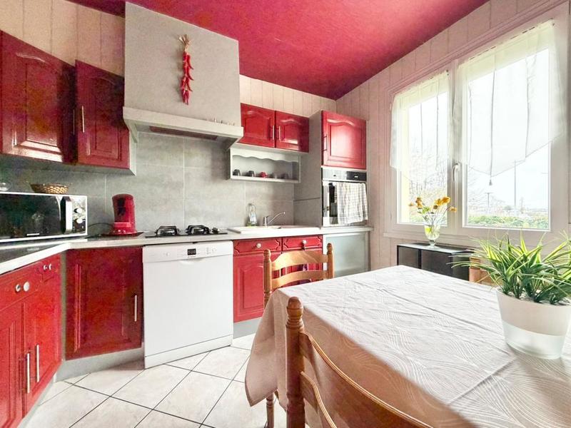 Maison - 108 m² - 5 pièces