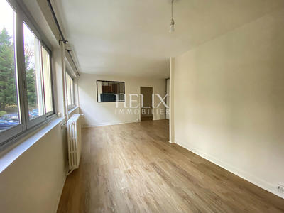 Appartement - 65 m² - 4 pièces