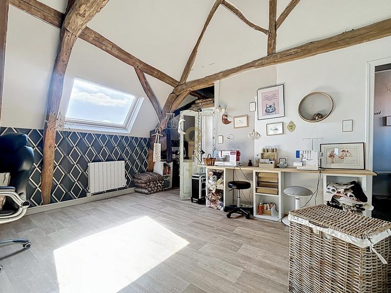 Maison - 184 m² - 8 pièces