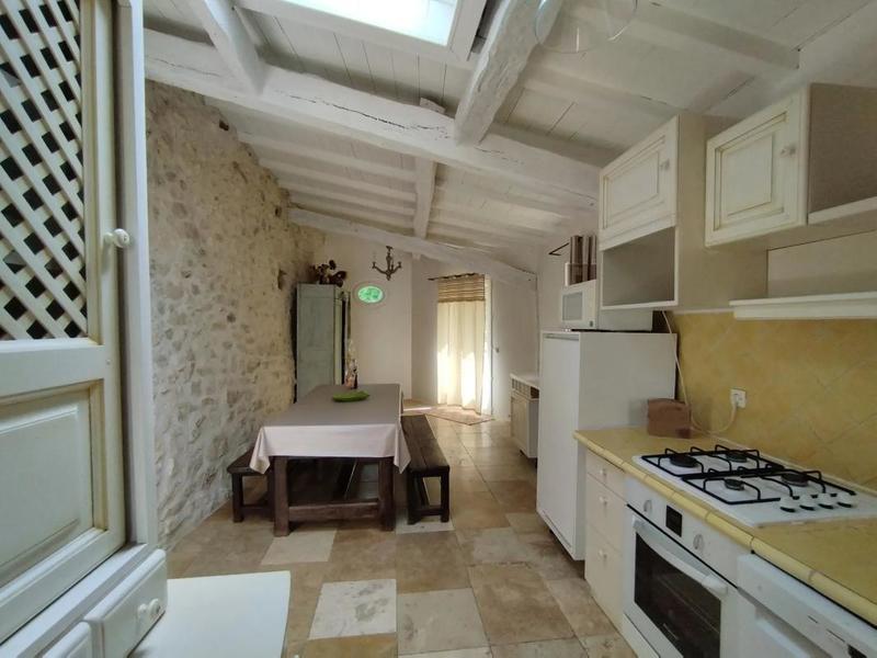 Maison en pierre - 100 m² - 4 pièces