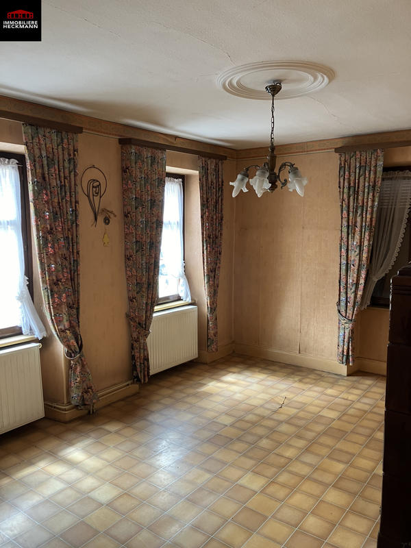 Maison - 130 m² - 6 pièces