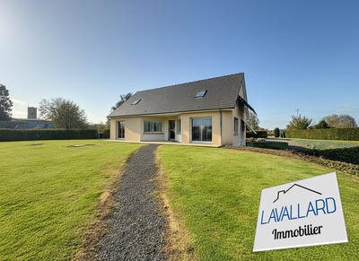 Maison - 152 m² - 6 pièces