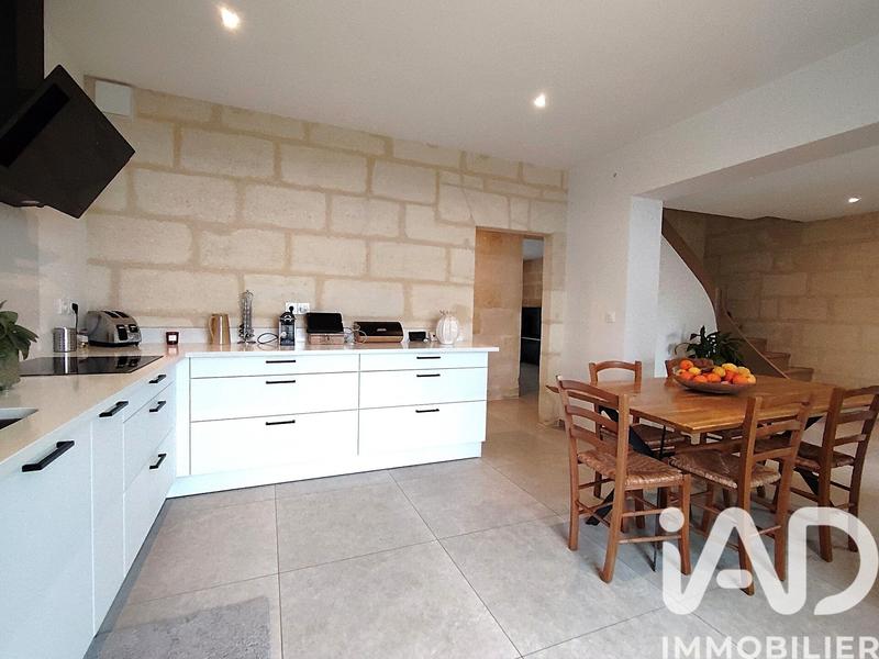Maison - 135 m² - 5 pièces