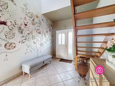 Maison - 120 m² - 4 pièces