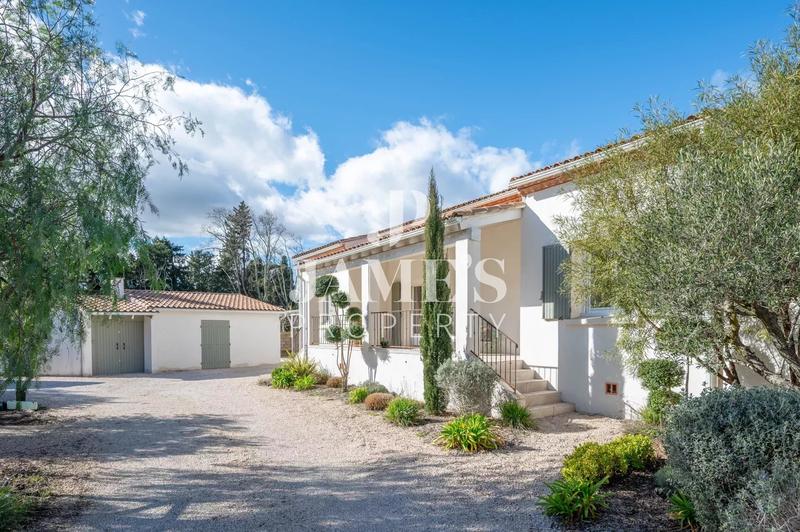 Maison - 158 m² - 6 pièces