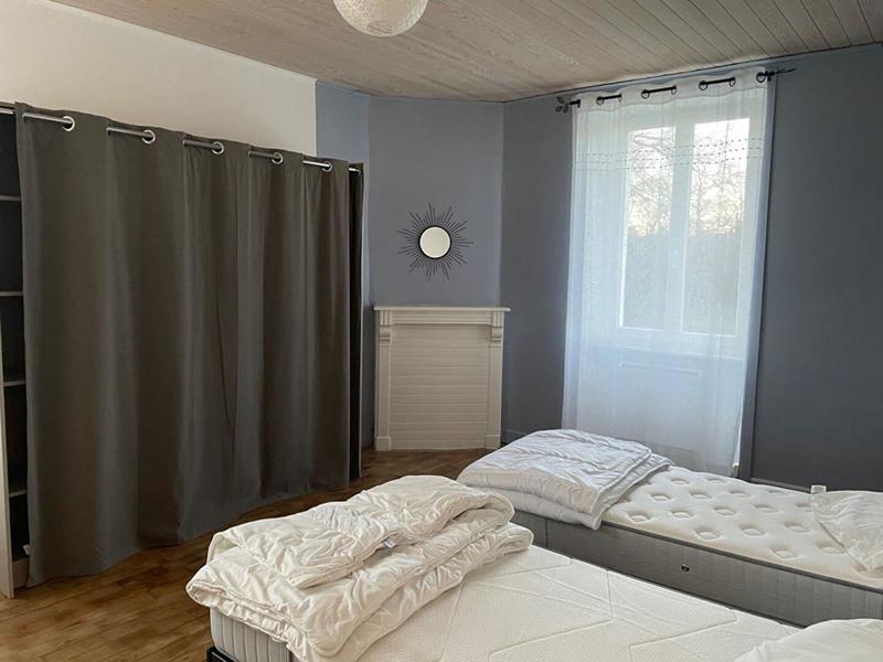 Maison - 214 m² - 10 pièces