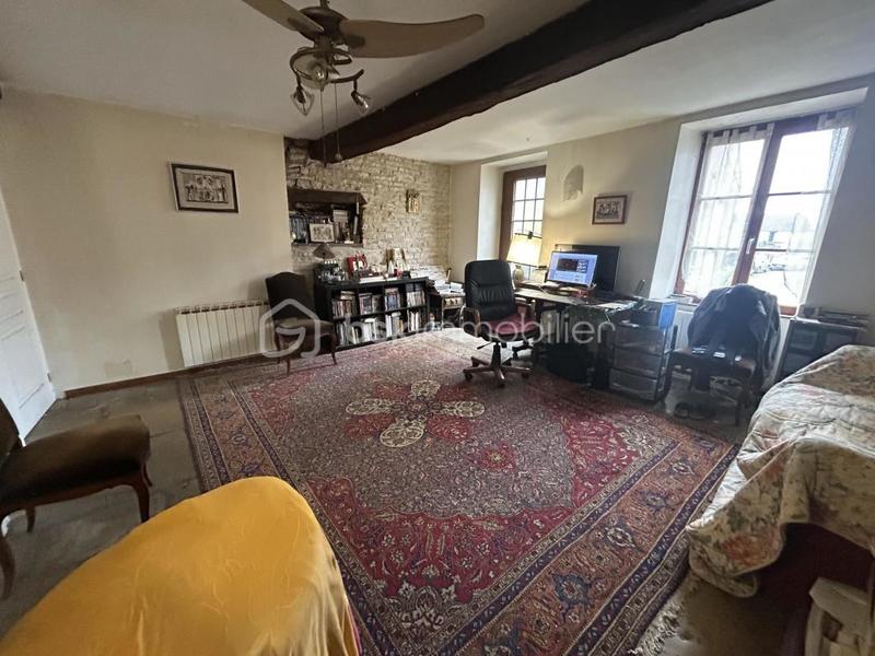 Maison en pierre - 87 m² - 5 pièces