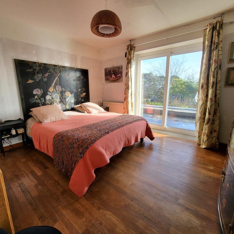 Maison de village - 184 m² - 8 pièces