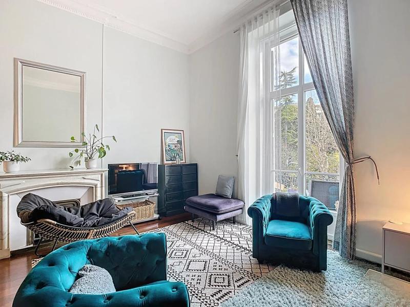 Appartement - 85 m² - 3 pièces