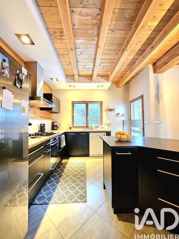 Maison - 154 m² - 5 pièces