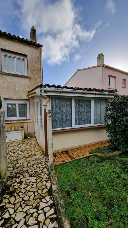 Maison - 74 m² - 5 pièces