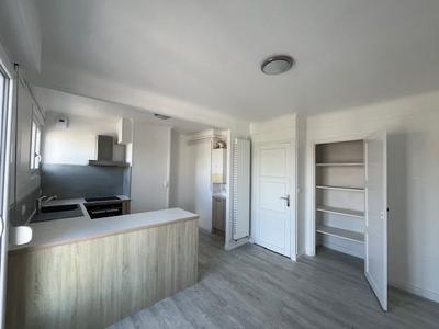 Appartement - 79 m² - 3 pièces