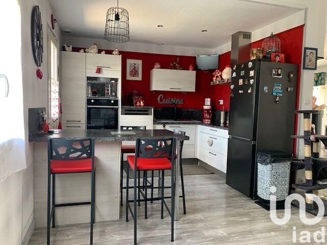 Maison - 96 m² - 4 pièces