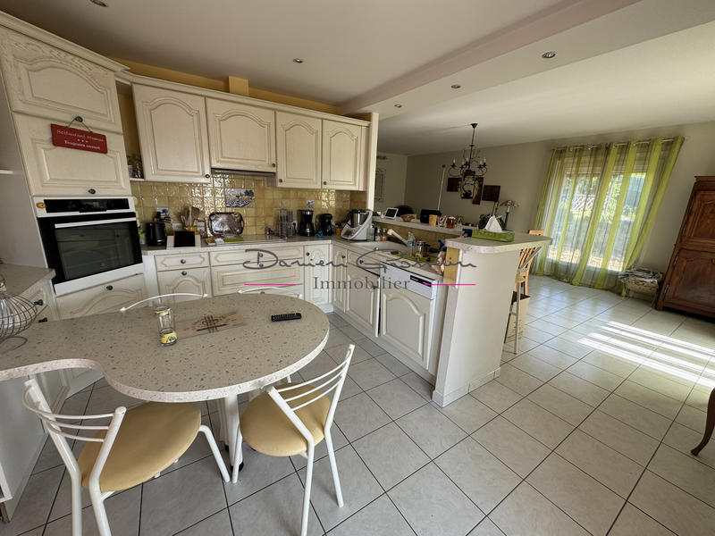 Maison - 156 m² - 6 pièces