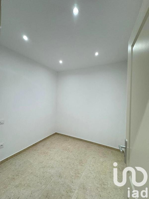 Maison - 485 m² - 27 pièces