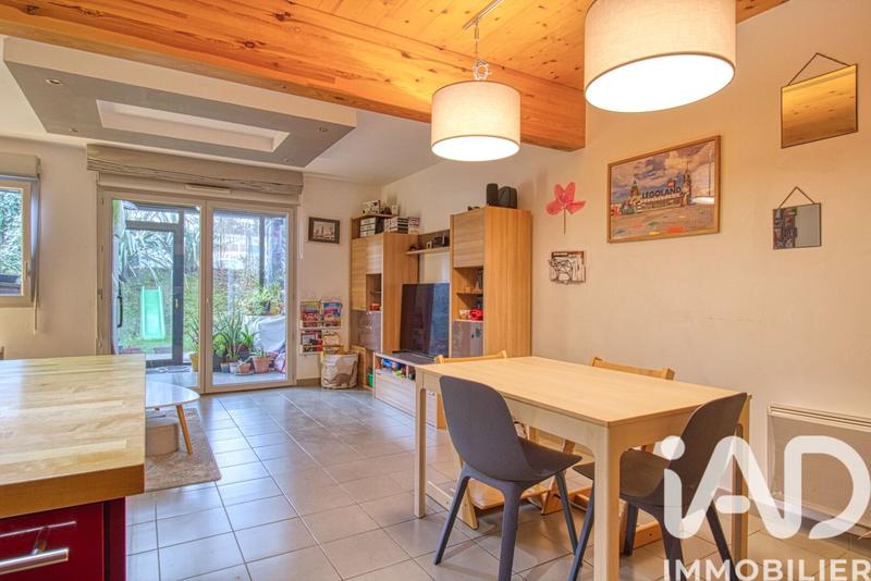 Maison - 100 m² - 5 pièces
