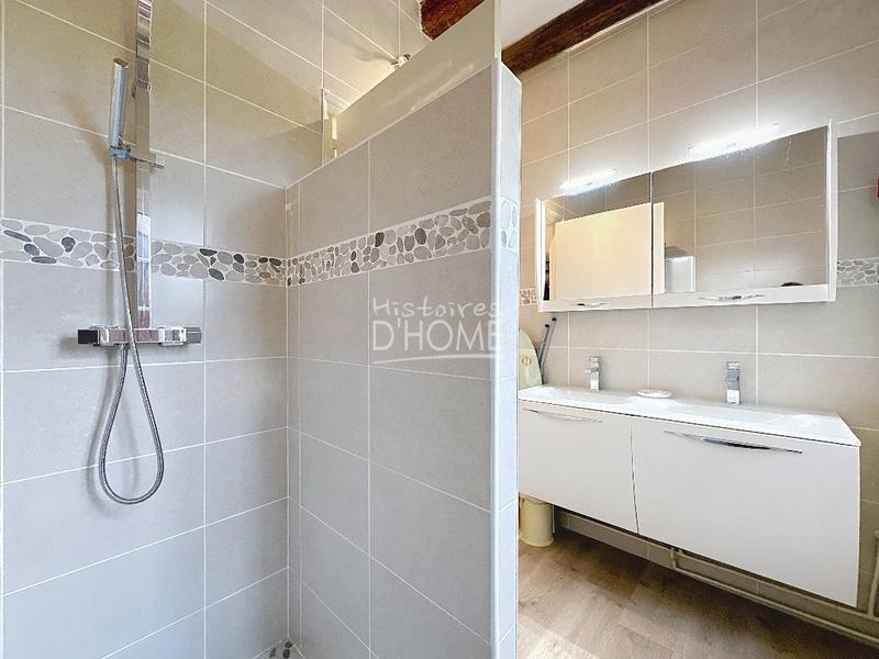 Maison - 170 m² - 5 pièces