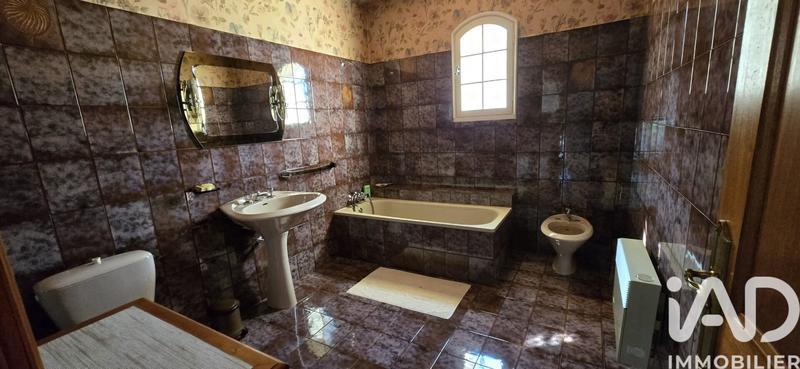 Maison - 160 m² - 5 pièces