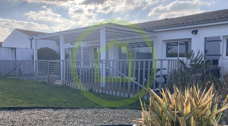 Maison - 97 m² - 4 pièces