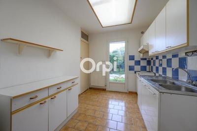 Maison - 93 m² - 4 pièces