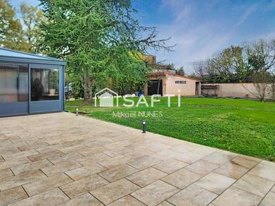 Maison - 160 m² - 6 pièces