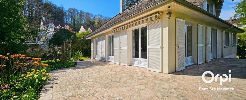 Maison - 178 m² - 7 pièces