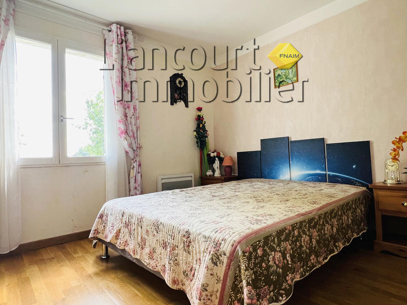 Maison - 110 m² - 6 pièces