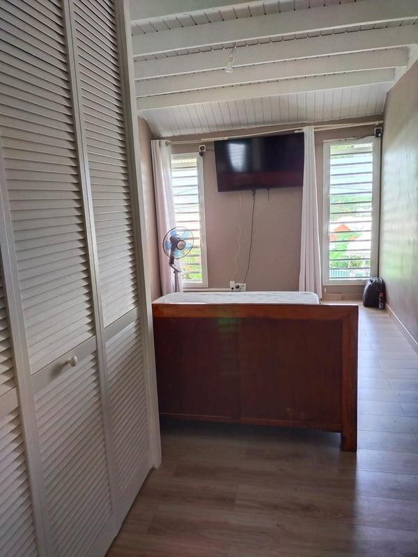 Maison - 160 m² - 5 pièces