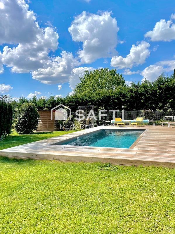 Maison de maîtres - 372 m² - 8 pièces