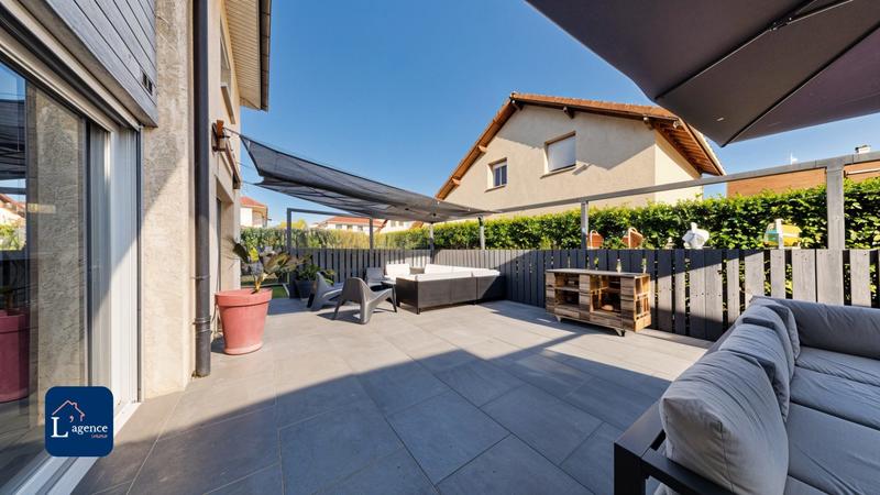 Maison - 122 m² - 5 pièces