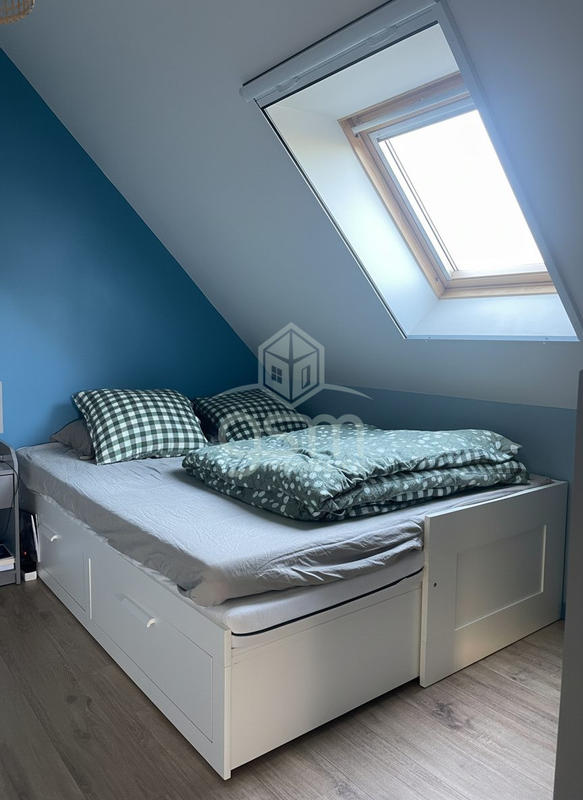 Maison traditionnelle - 125 m² - 6 pièces