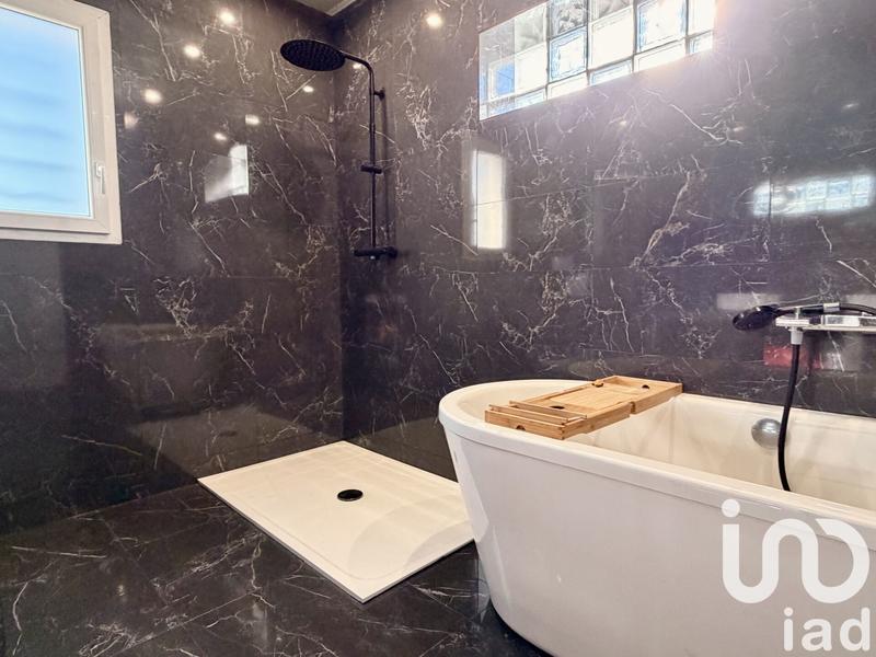 Maison - 145 m² - 6 pièces