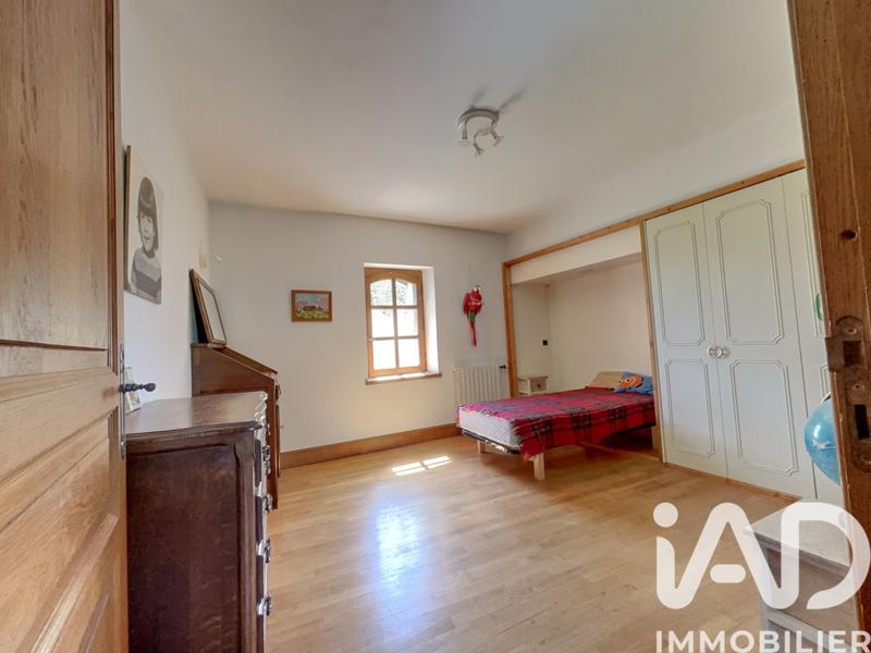 Maison - 564 m² - 13 pièces