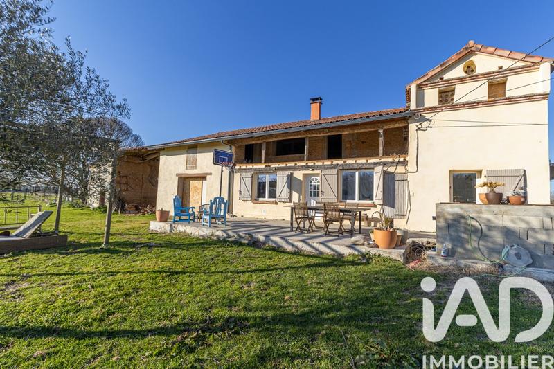 Ferme - 260 m² - 6 pièces