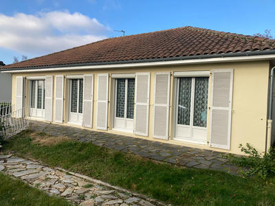 Maison - 135 m² - 6 pièces