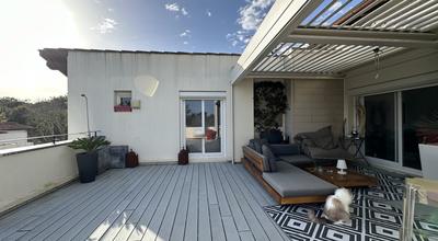 Appartement sur toit - 110 m² - 5 pièces