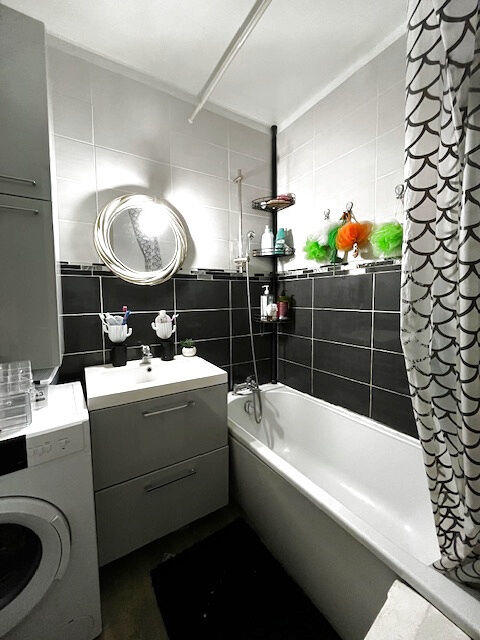 Duplex - 75 m² - 4 pièces