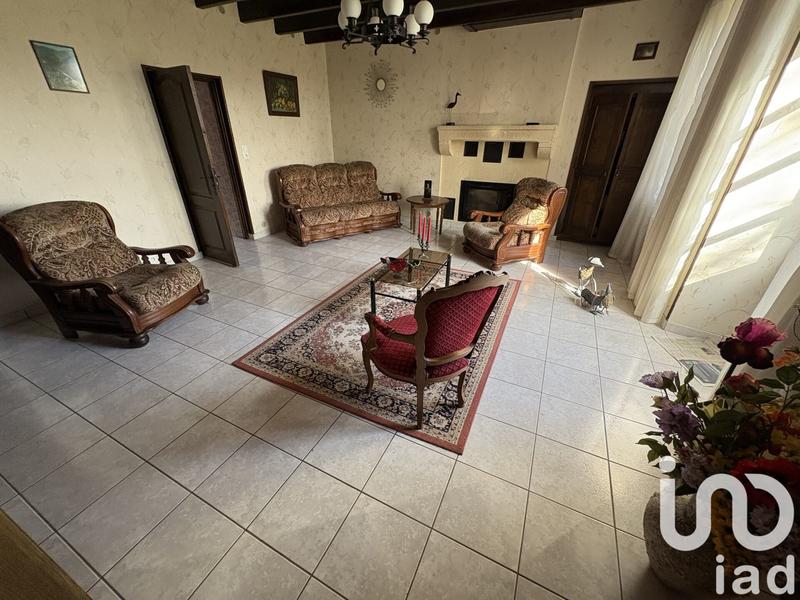 Maison - 220 m² - 7 pièces